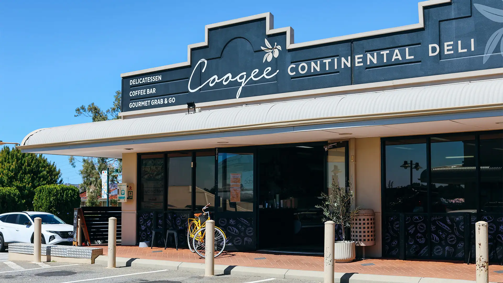 Coogee Continental Deli Shopfront in Coogee, Western Australia, 6166